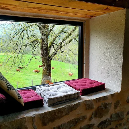 La Grange Aux Frenes -gite 6 Personnes- Tranquillite, Nature Et Confort *