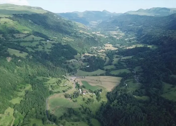 Holiday home La Grange Aux Frenes -gite 6 Personnes- Tranquillite, Nature Et Confort