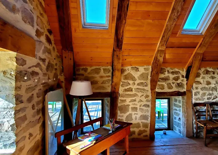 La Grange Aux Frenes -gite 6 Personnes- Tranquillite, Nature Et Confort Holiday home