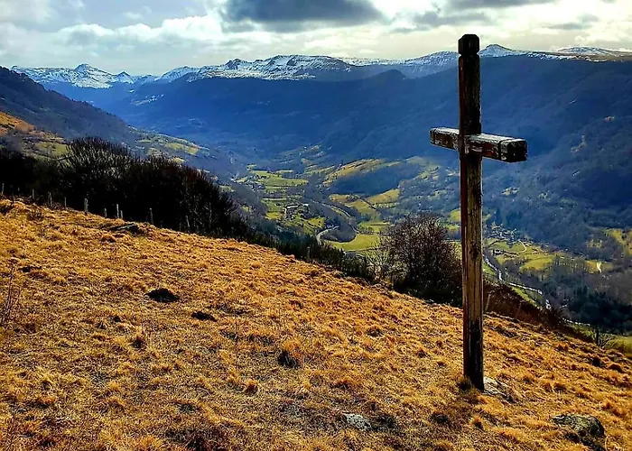 La Grange Aux Frenes -gite 6 Personnes- Tranquillite, Nature Et Confort Holiday home *